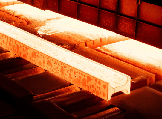 ЕВРАЗ НТМК внедряет умную систему нагрева металла